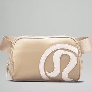 Lululemon Large Logo Everywhere Belt Bag